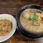 博多屋台ラーメンつぼちゃん - 