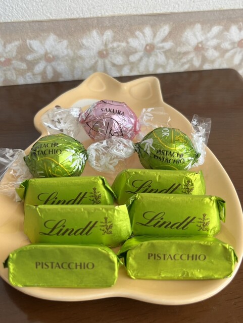 リンツ ショコラ ブティック みなとみらいコレットマーレ店 （Lindt
