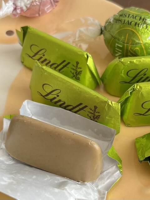リンツ ショコラ ブティック みなとみらいコレットマーレ店 （Lindt
