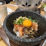 炭火焼肉 萬まる - 嫁さんが大好きな、石焼ビビンバだぜぇ〜♡