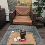 PONY'S CAFE - ドリンク写真:アイスコーヒー、内観