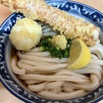 梅田 釜たけうどん - 