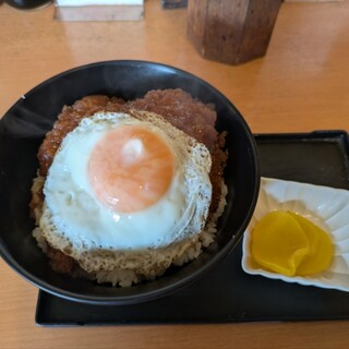 どんぶり専科 丼々屋_1