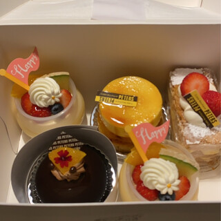 ケーキブティック ピータース_0
