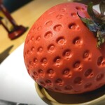 パティスリー フレール - 料理写真:ディンブラ(￥385)、そのままいちご(￥669)
