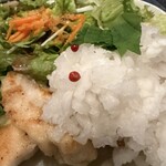 美味団欒 はらにわ小町 - 鬼おろしがかわいい鬼おろしチキンプレート1,100円