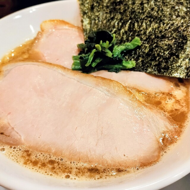 なま醤油とんこつ フルスイング - 六甲道/ラーメン | 食べログ
