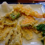 坂の上のそば屋 司 - 天ぷら盛合せ