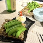 日本酒BAR 縁 - ・塩茹でスナップえんどう 660円/税込
・沖縄宮古産 塩茹で枝豆 880円/税込