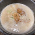 つけ麺処つぼや - 鶏白湯つけ麺のスープ