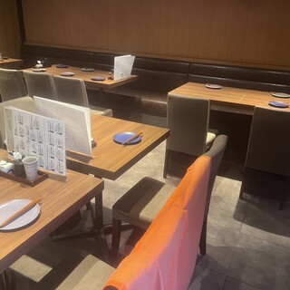 女子会やデートにぴったり◎開放感のある大人の隠れ家