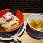 麺屋 BISQ - 料理写真: