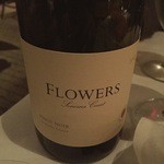 Ruth's Chris Steak House - ソノマコーストのピノノワール。バガンディと比べちゃいけない。ブラックアンガスあってこそのポンイツ