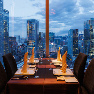 Dining & Bar TENQOO_2