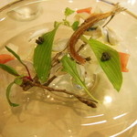 ポエシア - サヨリのマリネと春野菜のサラダ