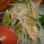 Shirubasu Pun - シャキシャキの大根サラダ