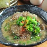 串かつ 団 - 牛すじみそ煮込み（団ちゃん焼）