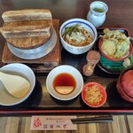 静の里 - しばし砂時計に注視