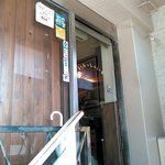 ボンベイ・インディアン・ダイニング - 入り口