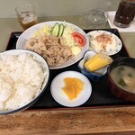 鳥安 - しょうが焼き定食大盛り