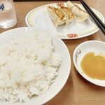 餃子の王将 - 