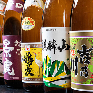 この時季ならではの季節限定酒や焼酎などドリンクメニューも豊富