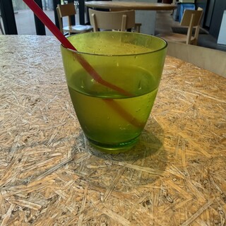ロハスカフェARIAKE_0