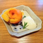 築古喫茶 - 米粉の甘酒マフィン(いちご)