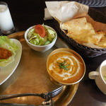 カトマンドゥカリーPUJA - カトマンドゥランチ　\1100(税込み)