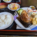レンガ屋 - 料理写真:レンガ屋ハンバーグセット