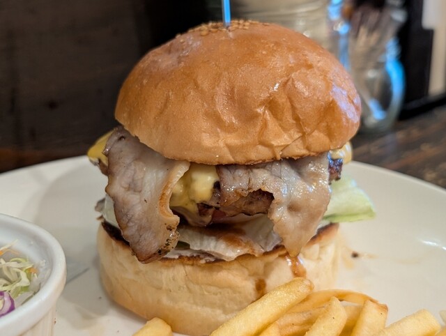ビーチストーリー バーガーズカフェビーチ ストーリー （Burger's Cafe Beach Story