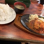 モンブラン 森下店 - ハンバーグランチ＋エッグ！ライス大盛り！