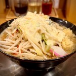 タンメン トナリ - 期間限定 味噌チーズ ¥1,090
