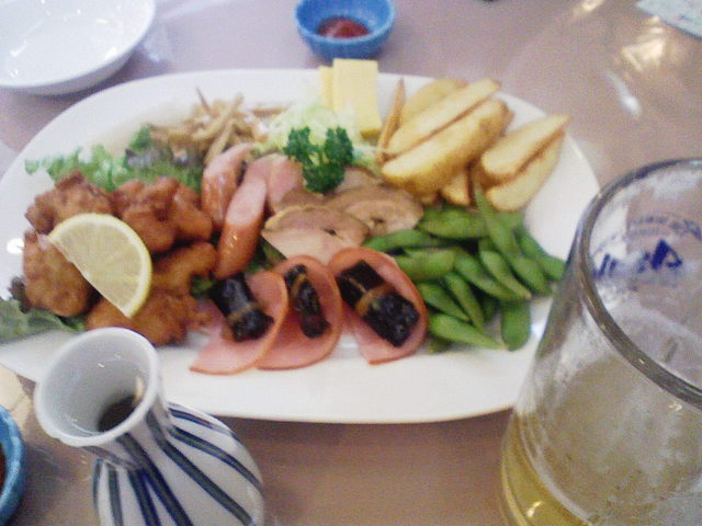 ここ（芹沢温泉） - 鏡石（食堂）の写真