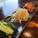 炭火焼肉 ホルモン にく式 - 