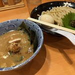六厘舎 - 