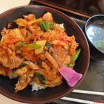 とん丼亭 - 料理写真:とん丼（中）とスープ　700円＋80円(税込)