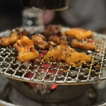 神泉ホルモン 三百屋 - 