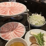 地鶏屋 亜門 - 