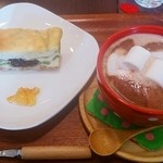 水玉カフェ - ましゅまろココア     まっちゃのチーズケーキ