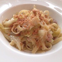 フラットリア - 大山鶏と春キャベツのフェットチーネ