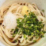 讃岐うどん いそや - ぶっかけ（冷・中）
