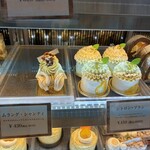 CAKE COUPAGE - シトロンブランの綺麗な絞り
