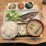 日月食堂 - 