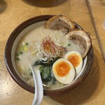 俺流塩らーめん - 料理写真:・特俺流 熟成塩ラーメン