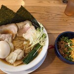 麺屋 琥珀 - 料理写真: