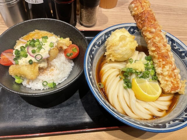 Nanba Sennichimae Kamatake Udon Rinkusu Umeda Ten - Umeda/Udon