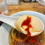 3931WORKS. - ここの味玉は結構ゆるめ。
