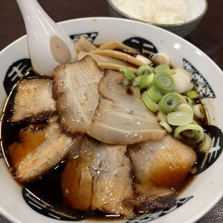 富山ブラックラーメン中嶋_0
