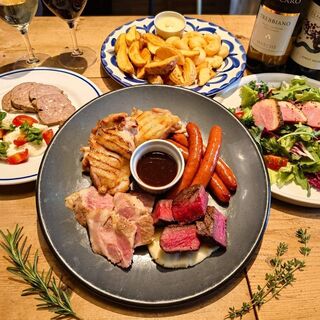 イタメシヤ 8 （【旧店名】THE BLOOKS GRILL BEEF BROOKLYN STYLE）の